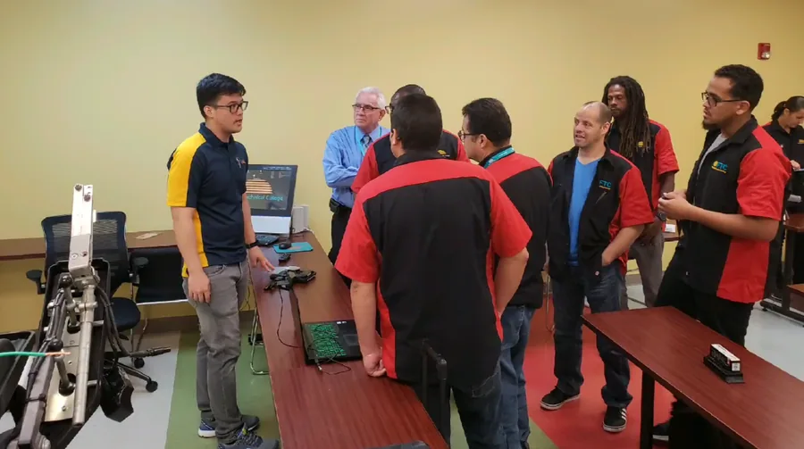 Eduardo Rodriguez leading a technical training session for installation technicians